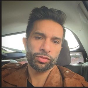 Meet your Posher, Shak